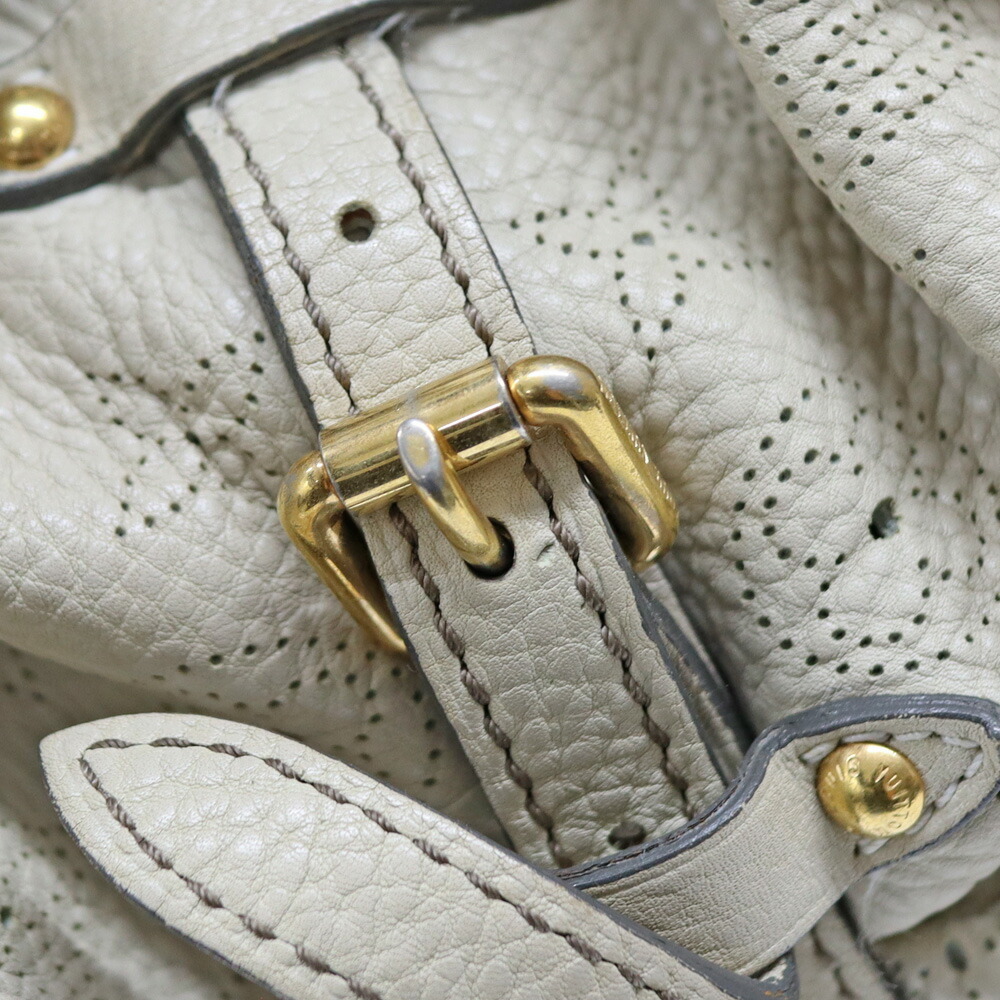 Louis Vuitton Mahina L - Picture 9 of 11